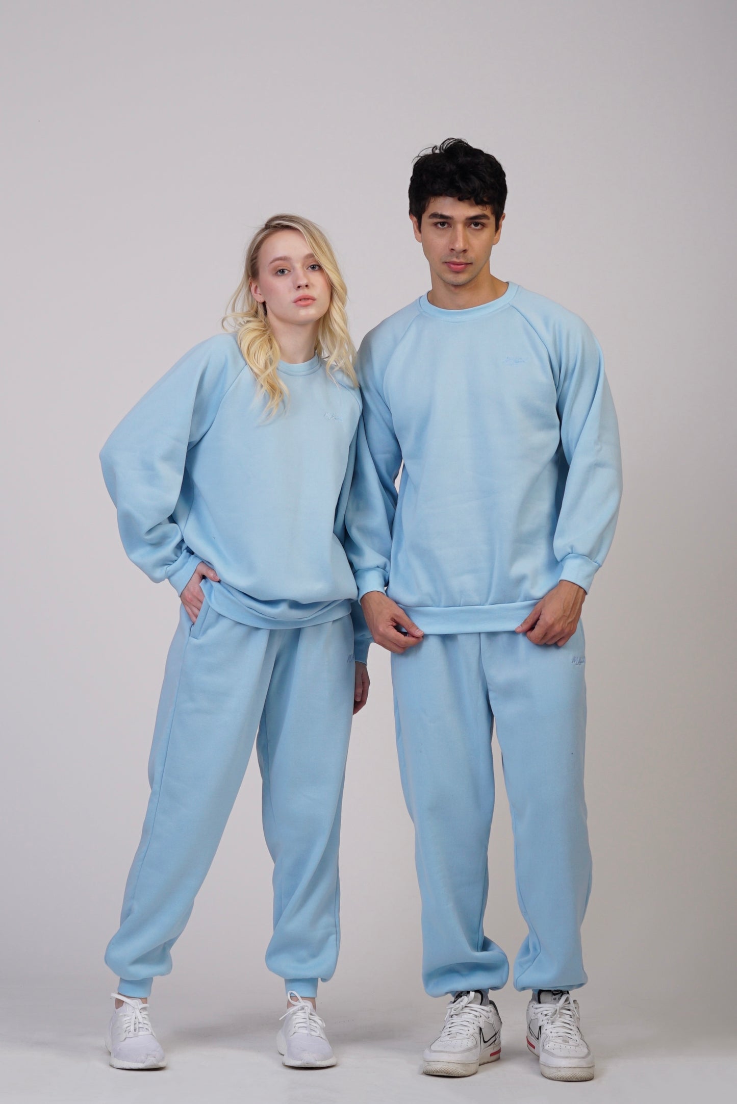 ADULT'S SWEATSHIRT & SWEATPANTS (PAIR)