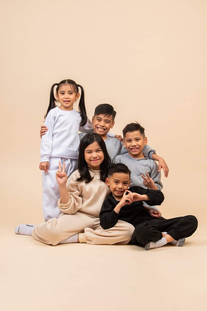 KID SWEATSHIRT & SWEATPANTS (PAIR)