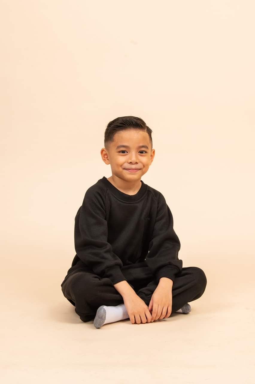 KID SWEATSHIRT & SWEATPANTS (PAIR)