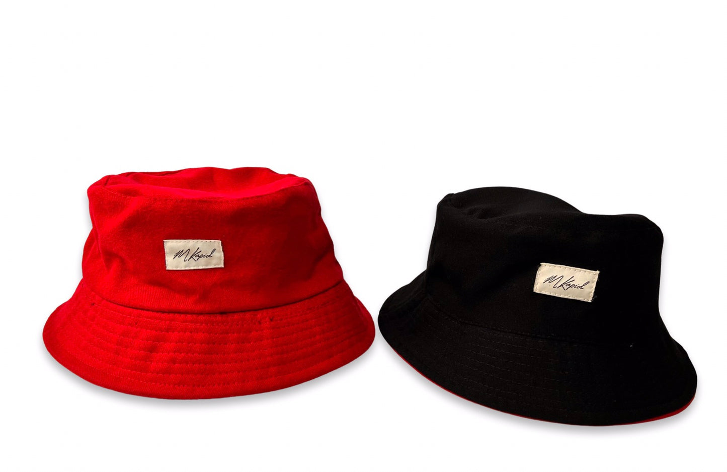 REVERSIBLE BUCKET HAT
