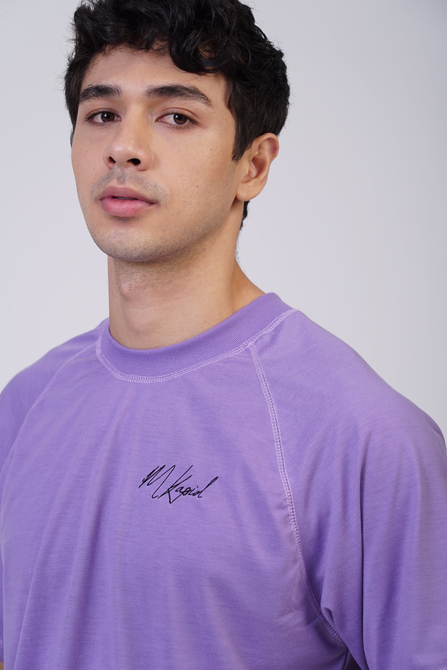 ADULT RAGLAN T-SHIRT