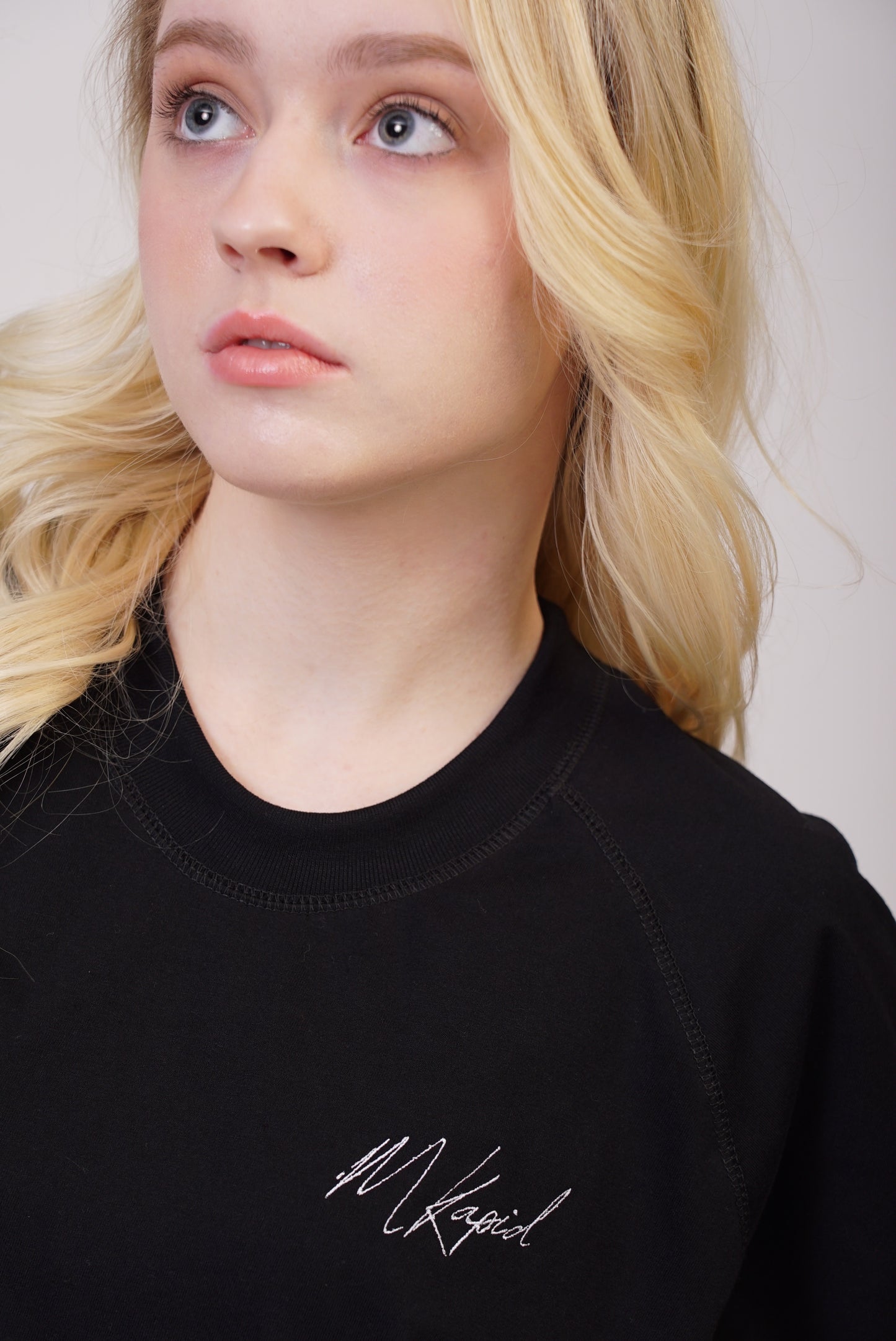 ADULT RAGLAN T-SHIRT